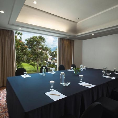 Aston Manado Hotel Exterior photo