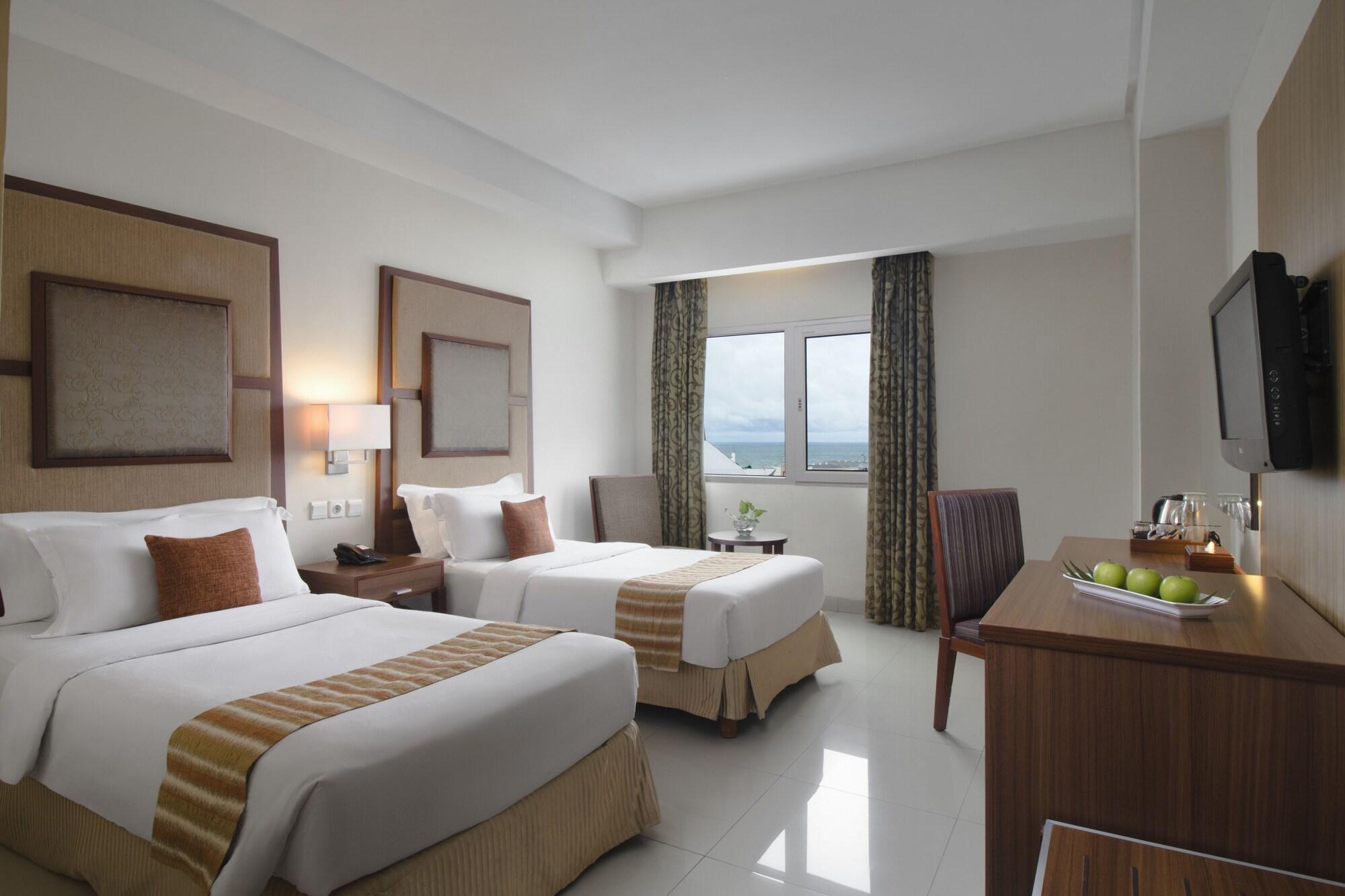 Aston Manado Hotel Exterior photo