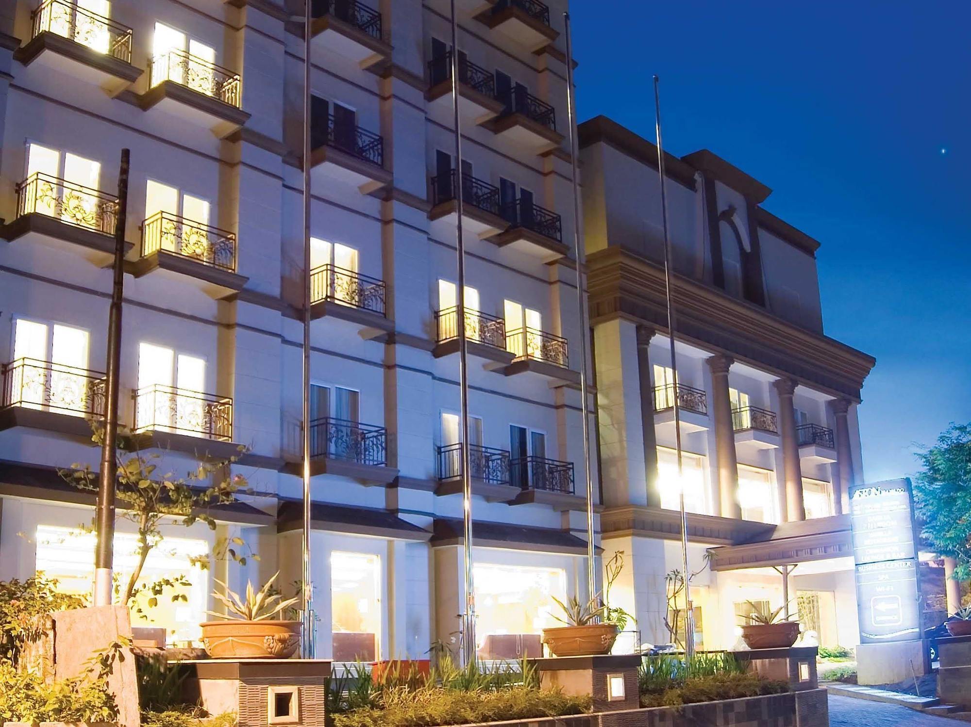 Aston Manado Hotel Exterior photo